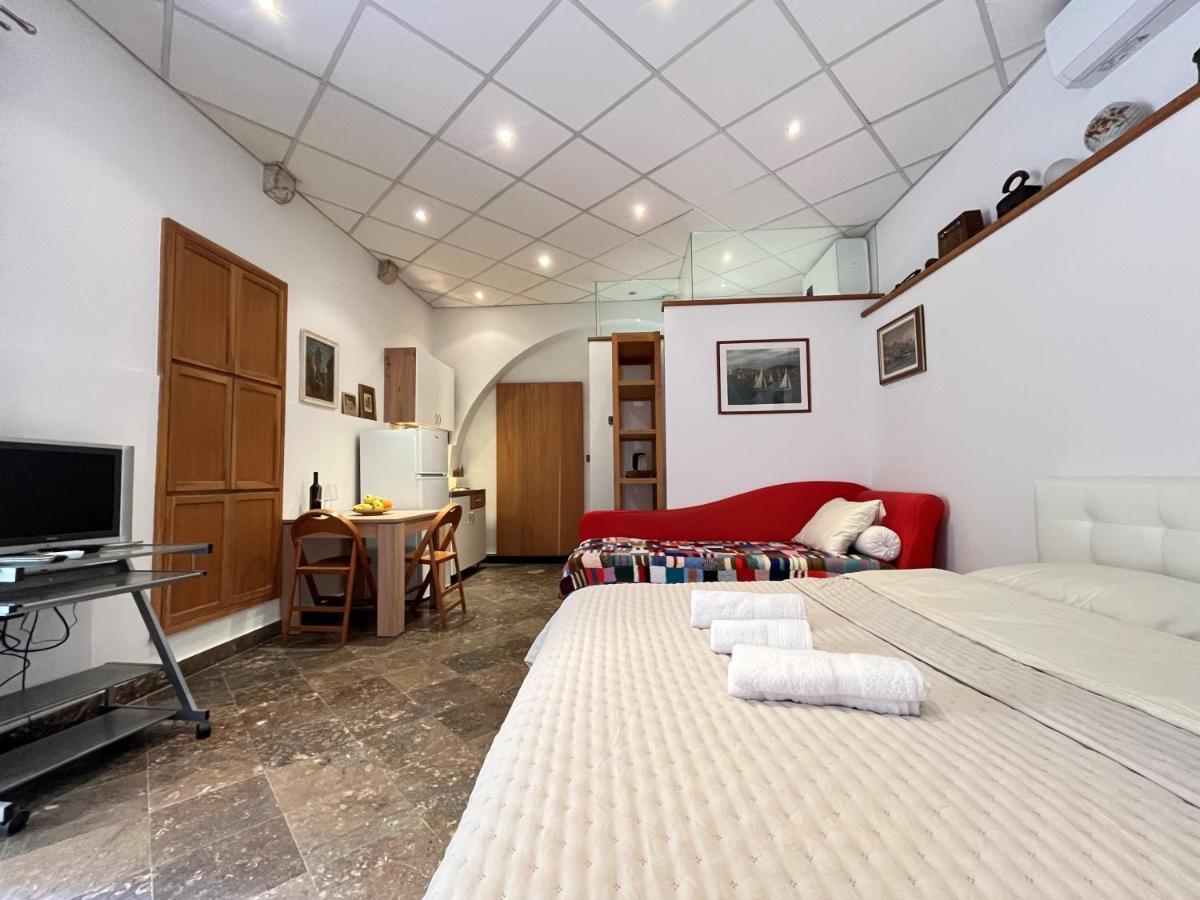 Galera I Apartment Sibenik Luaran gambar